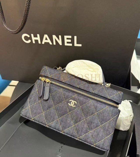 Ch**el 26P Dark Denim Leather Flap Bag with CC Logo Quilted Design 19.5*17*5 Master Quality
