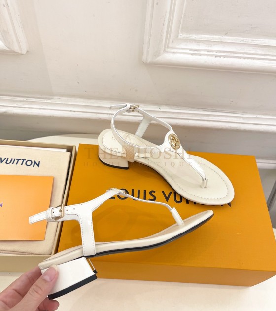 L0vis Vvtt0n LV Vibe Flat Sandals White Master Quality