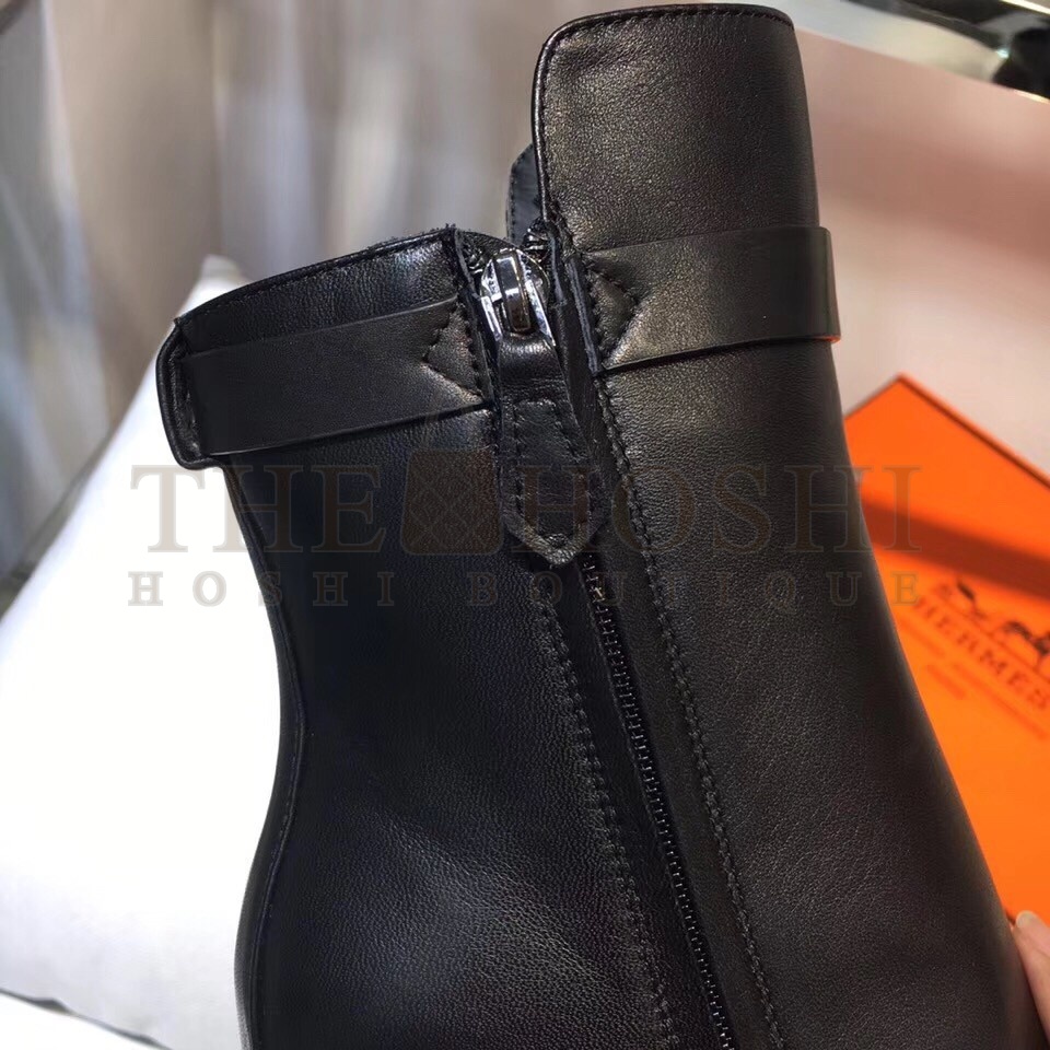 H**me5 Noir Joueuse Ankle Boots Master Quality