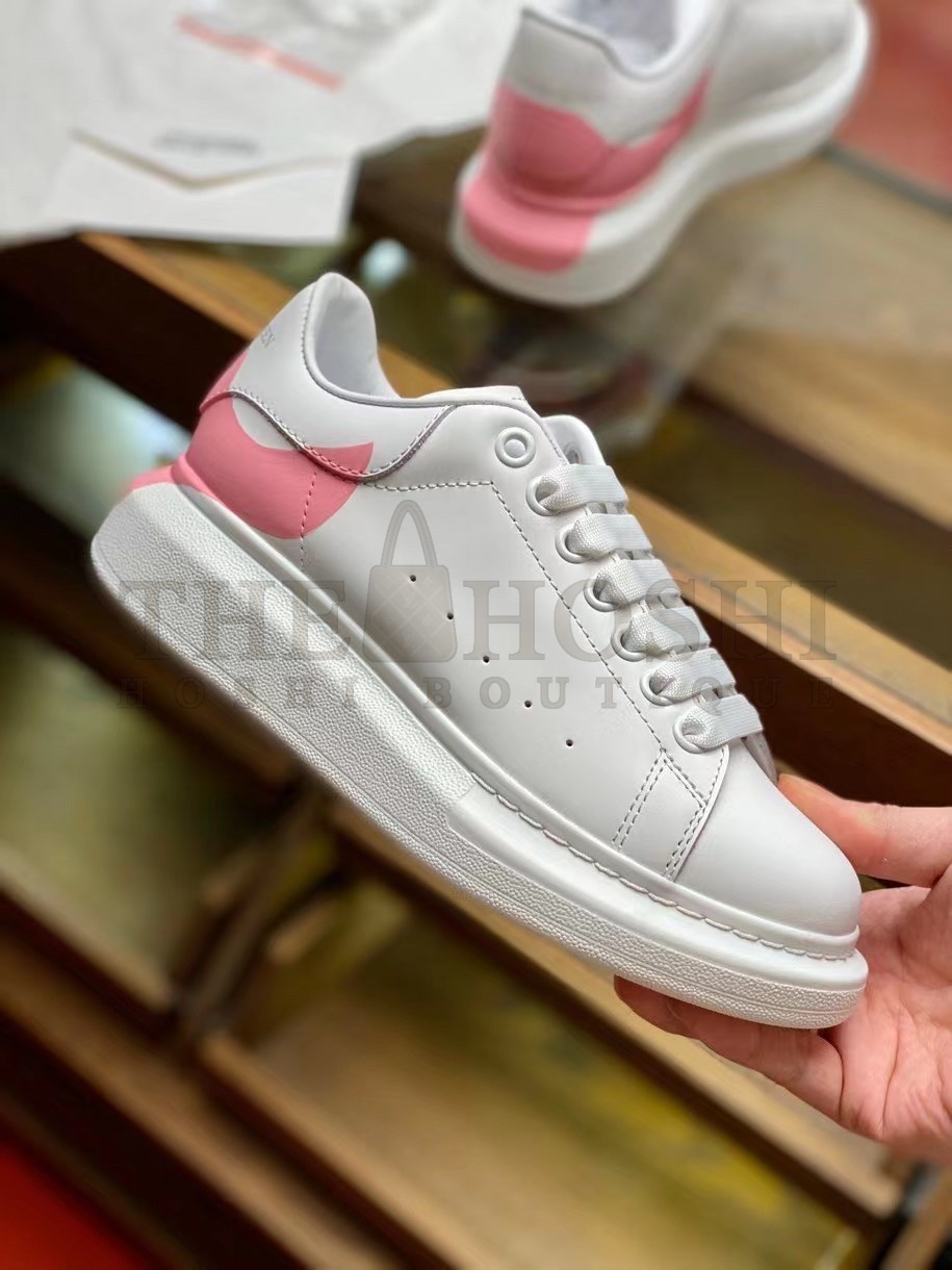 A1exa*der Mcqv*en Women