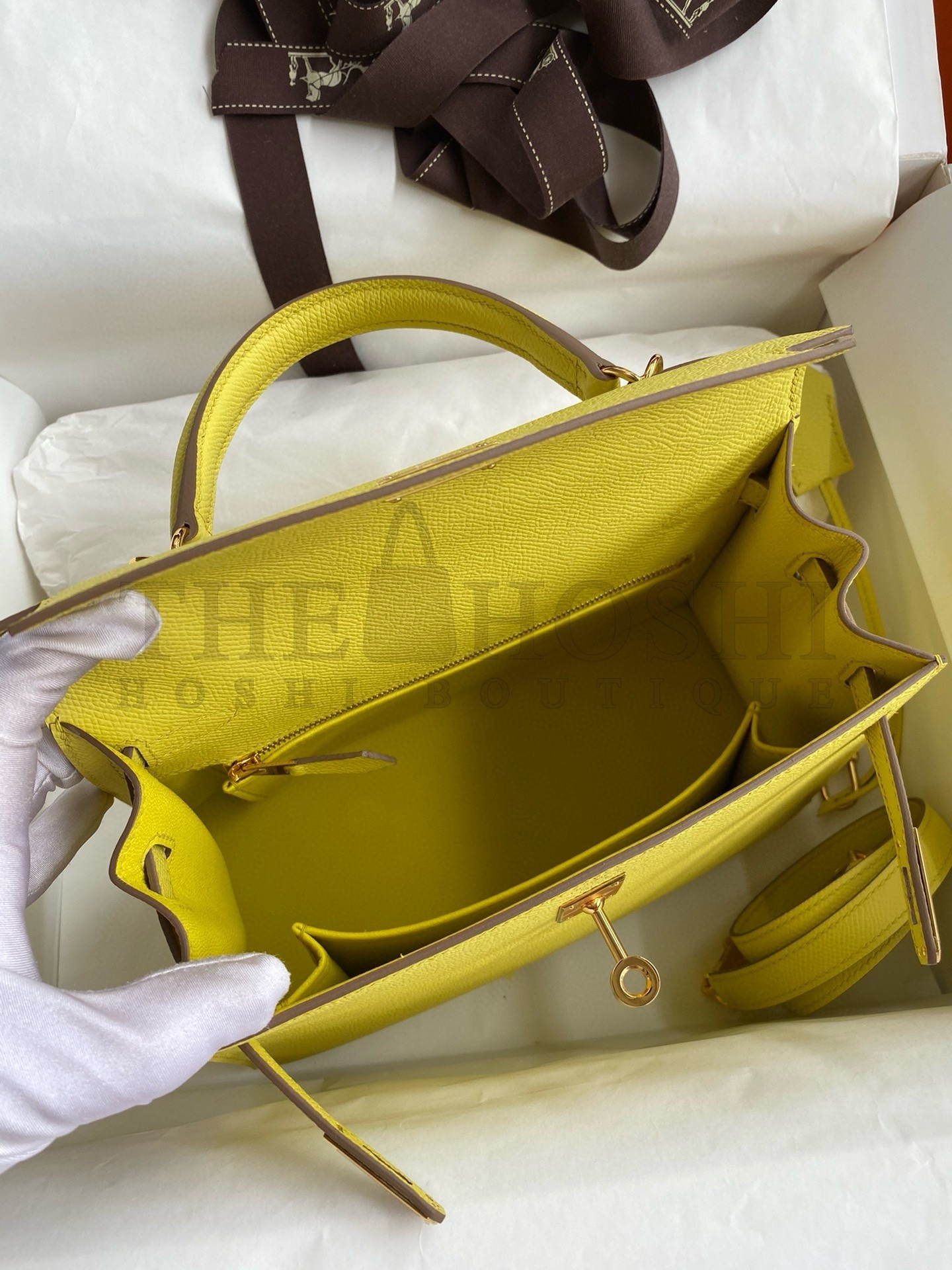 H**me5 Kelly Sellier 28 Handmade Bag In Lime Epsom Calfskin Master Quality