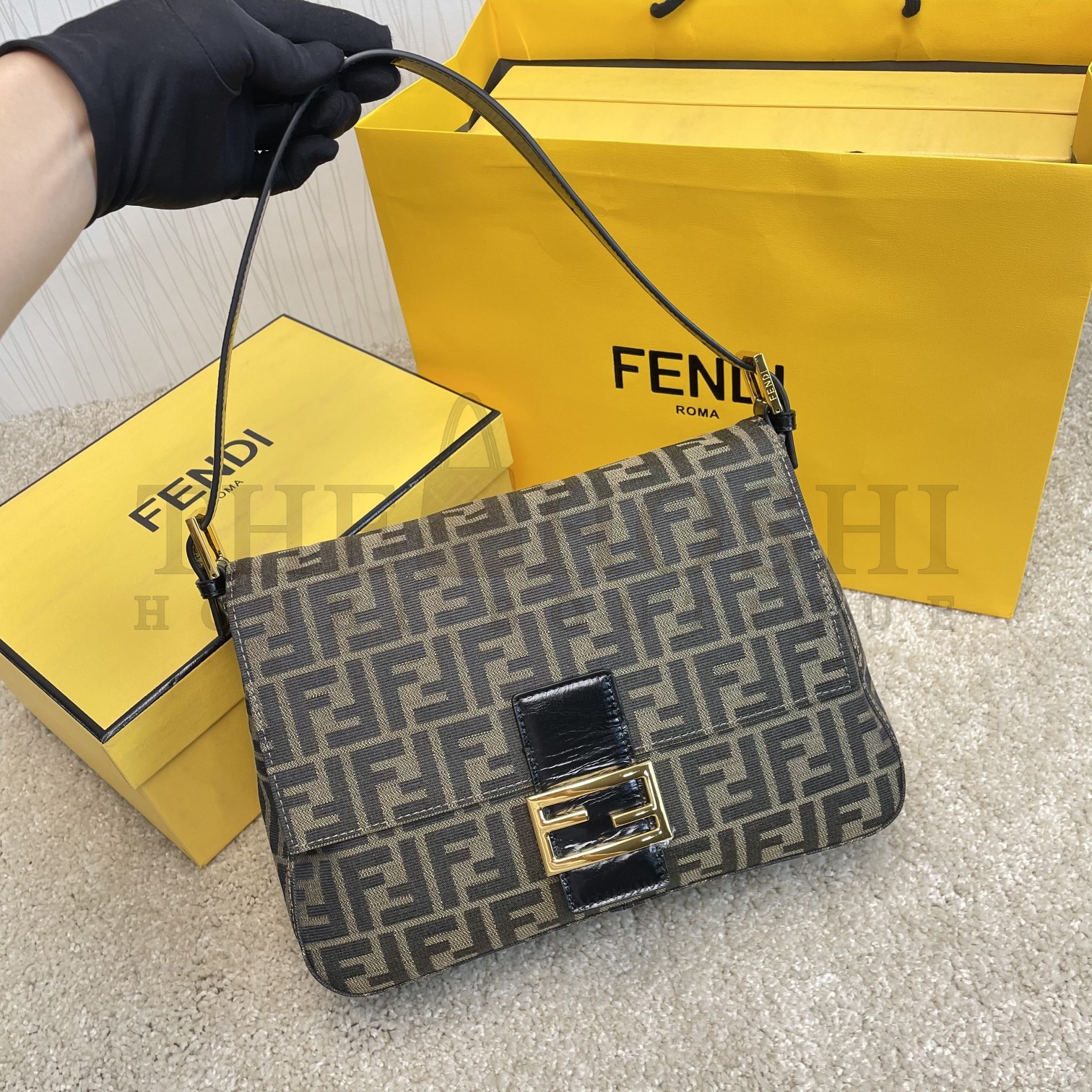 Vintage F**di zucca mamma baguette bag size：29*10.5*21cm Master Quality