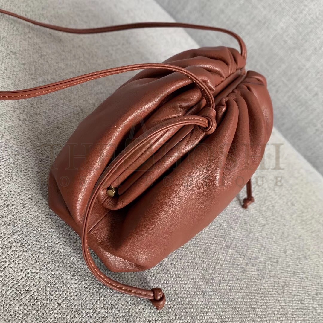 B0tt*ga Ven*ta Pouch Mini Bag In Rust Calfskin Master Quality
