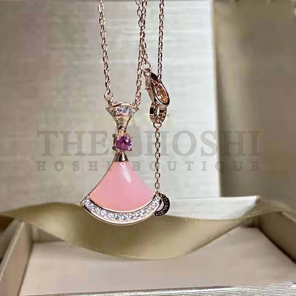 Bv1g*ai Women Divas Dream Necklace in 18 KT Rose Gold Master Quality