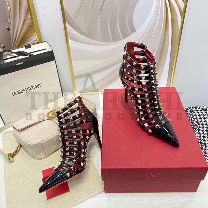 Va1e*ntin0 Rockstud Alcove Boots In Black Patent Leather Master Quality