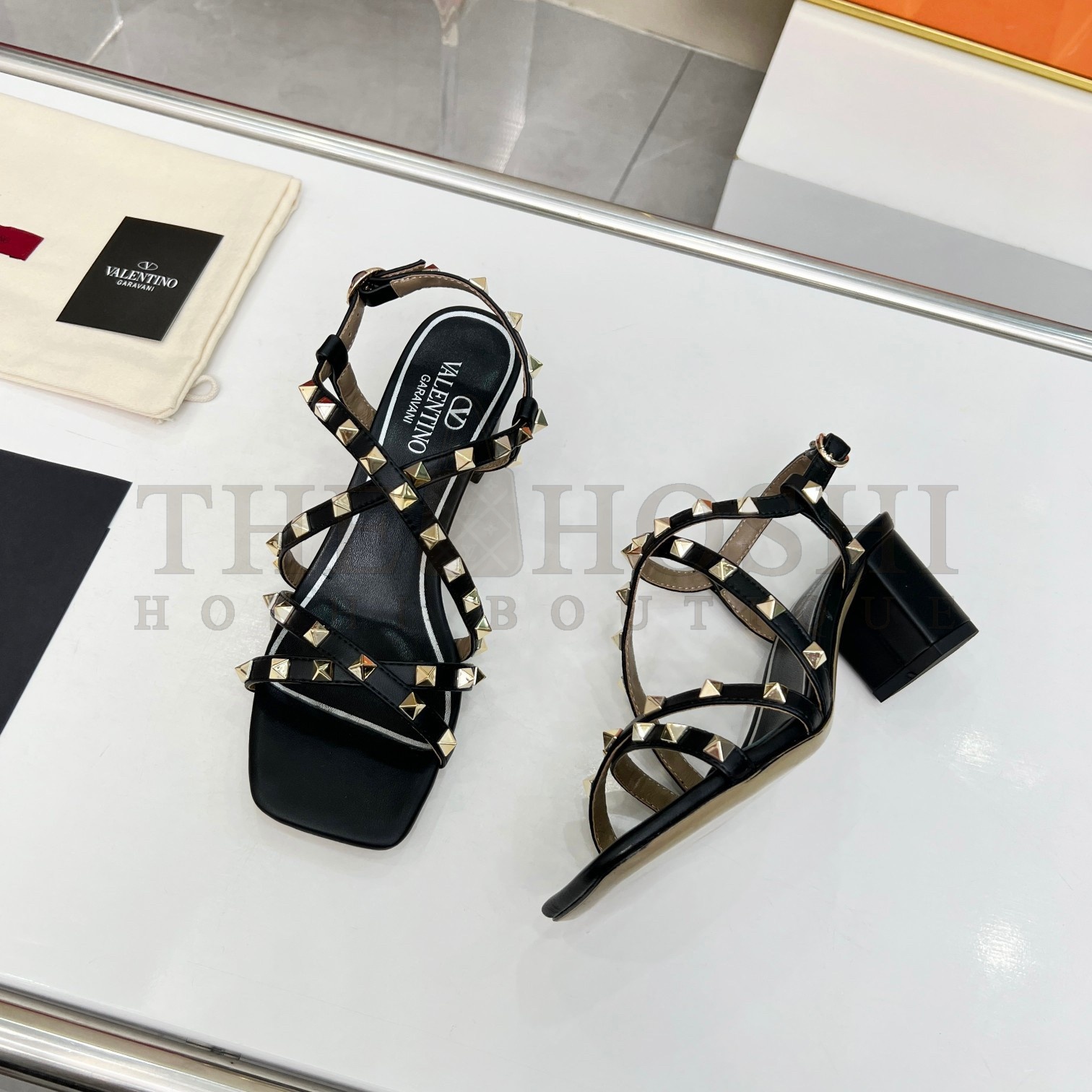 Va1e*ntin0 Rockstud Sandals 60MM with Straps in Black Leather Master Quality