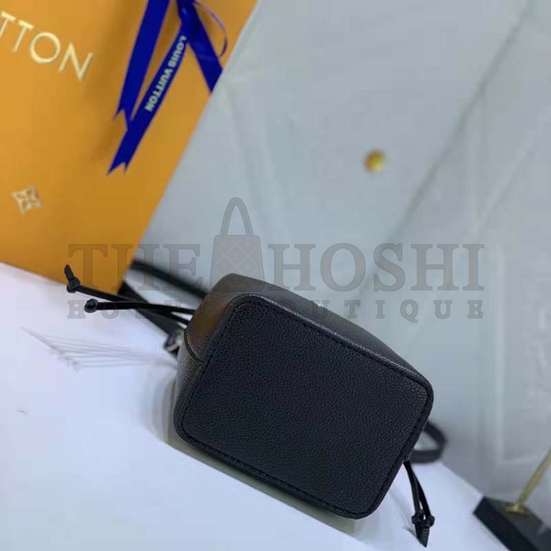 L0vis Vvtt0n LV Women Nano Lockme Bucket Bag Black Grained Calf Leather Master Quality