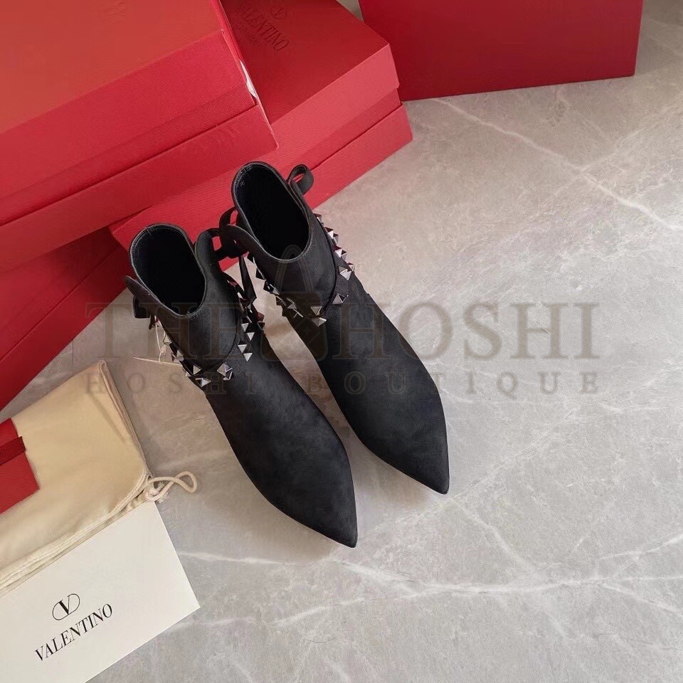 Va1e*ntin0 Rockstud Flair Ankle Boots 85 MM In Black Suede Master Quality