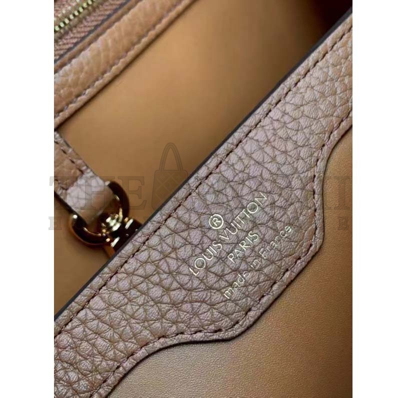 L0vis Vvtt0n LV Women Capucines Mini Handbag Brown Taurillon Python Leather Master Quality
