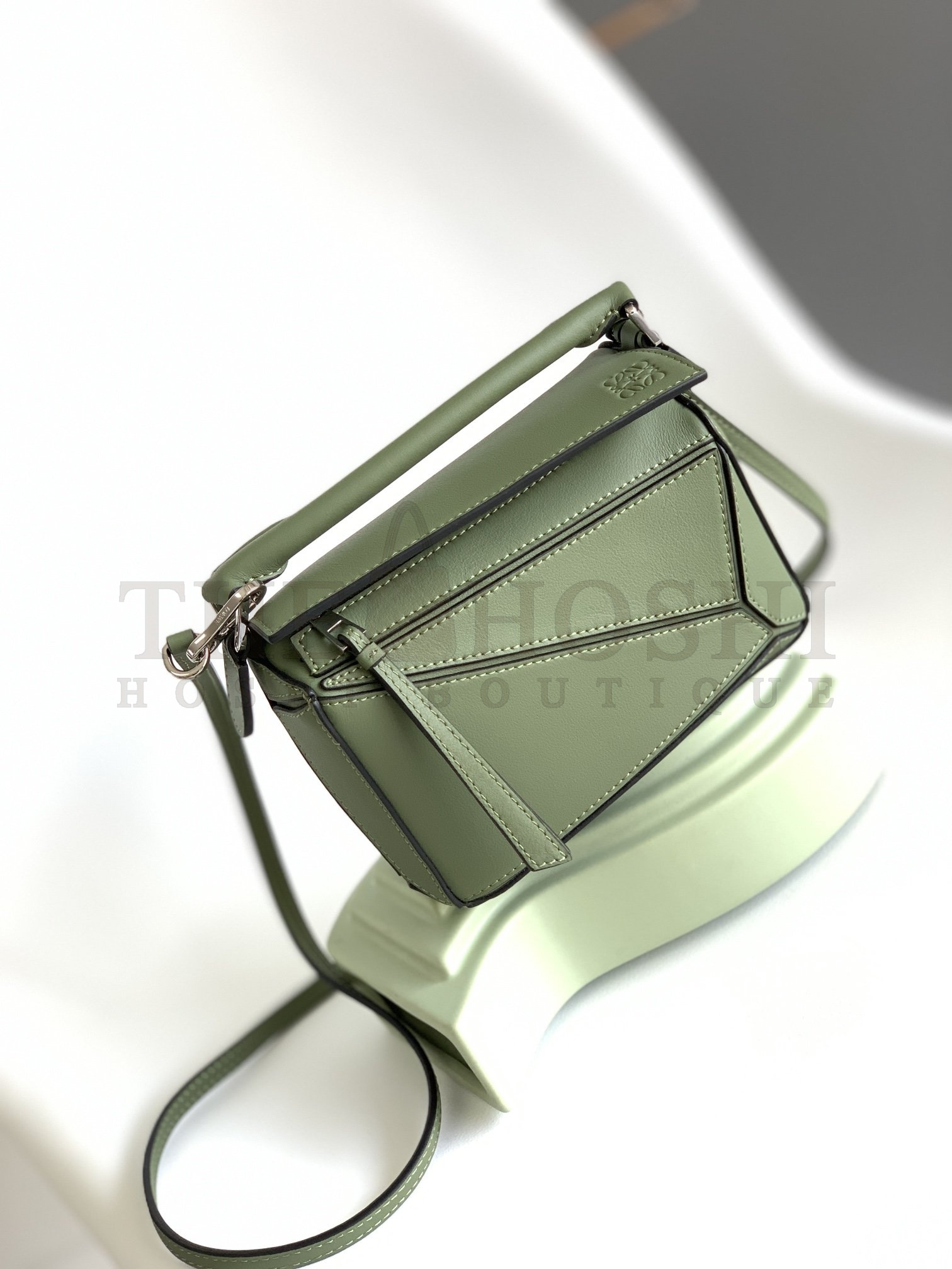 L0ew* Mini Puzzle bag in soft grained calfskin Master Quality