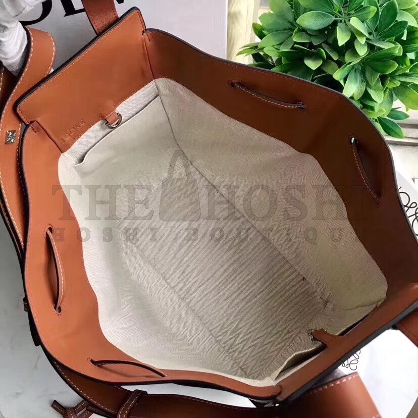 L0ew* Medium Hammock Drawstring Bag In Canvas Master Quality