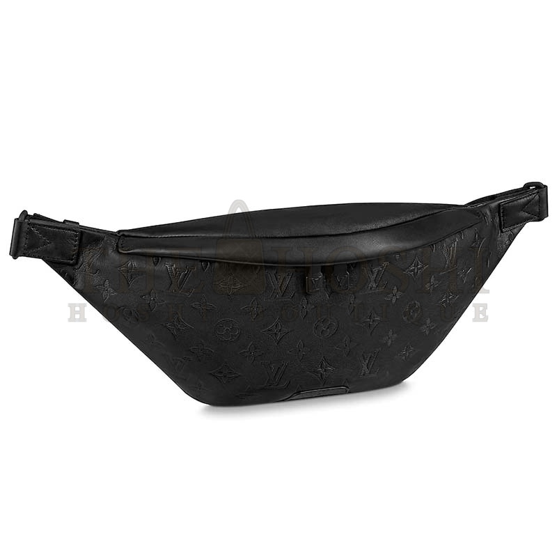 L0vis Vvtt0n LV Men Discovery Bumbag in Monogram Shadow Calf Leather-Black Master Quality
