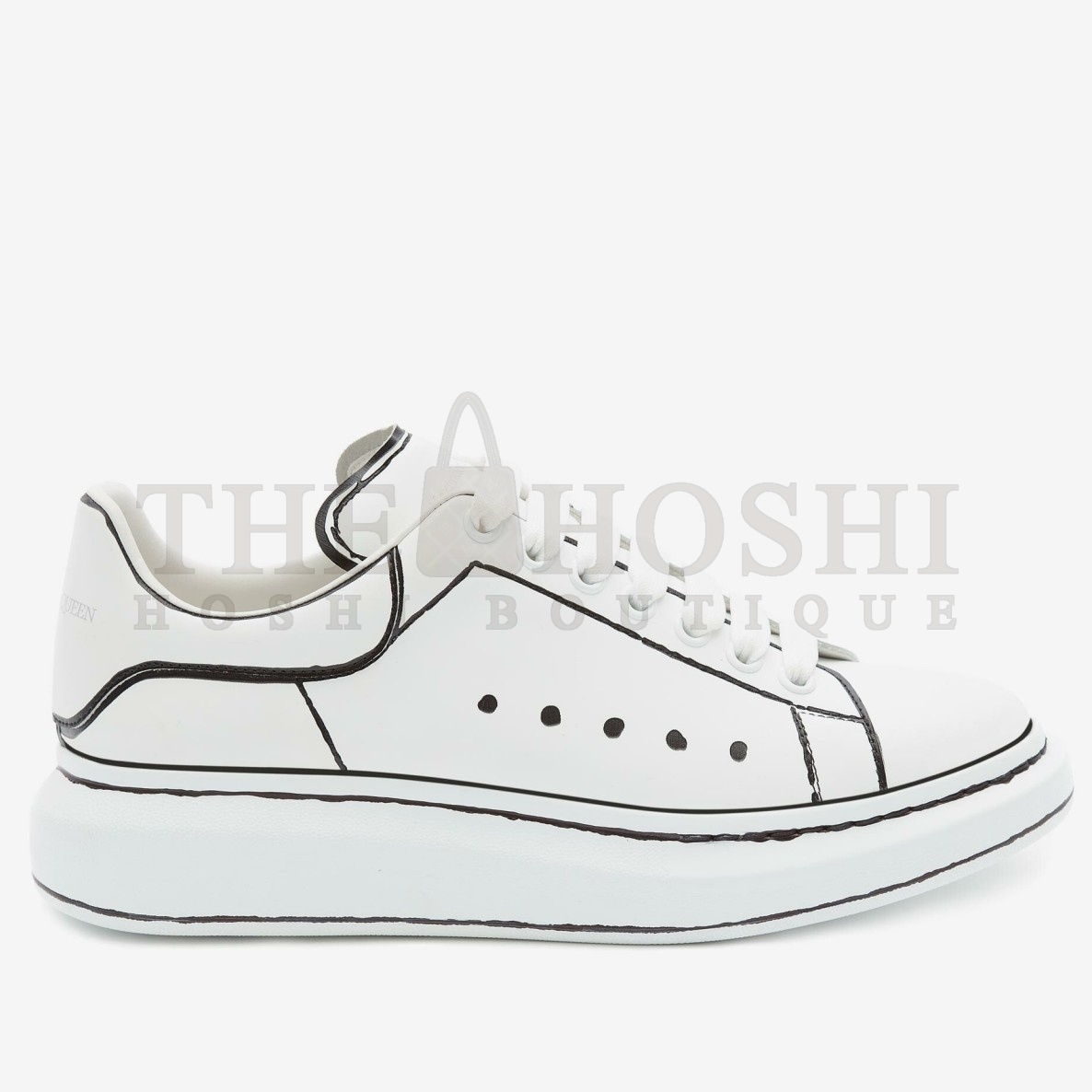 A1exa*der Mcqv*en Women's Oversized Sneakers With Black Outlines Master Quality