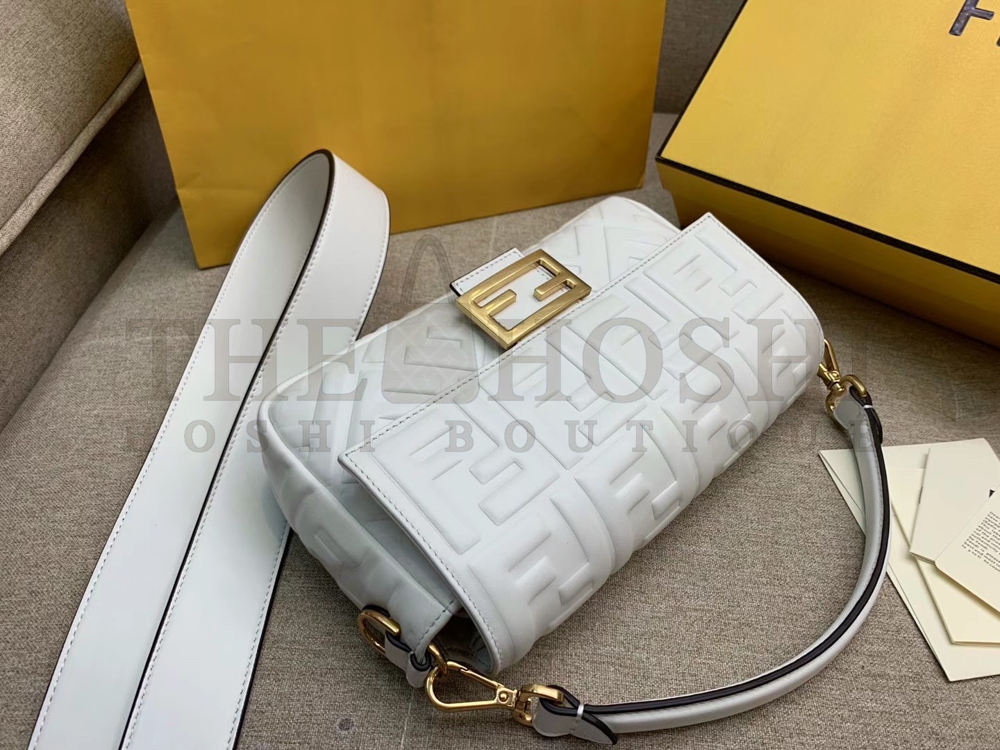 F**di Medium Baguette Bag In White FF Nappa Leather Master Quality