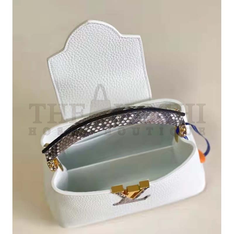 L0vis Vvtt0n LV Women Capucines Mini Handbag White Taurillon Leather Master Quality