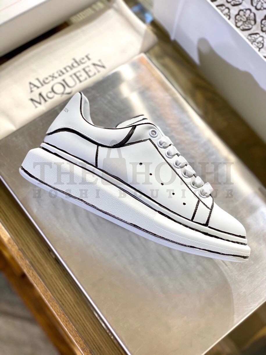 A1exa*der Mcqv*en Men