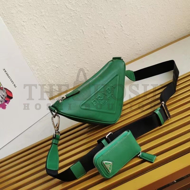 Pra*a Triangle Shoulder Bag In Green Leather Master Quality