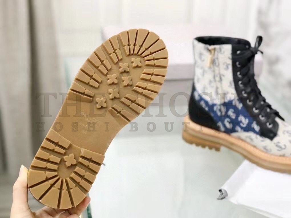 J1m*y Ch00 Cora Flat Combat Boots In Monogram Jacquard Master Quality