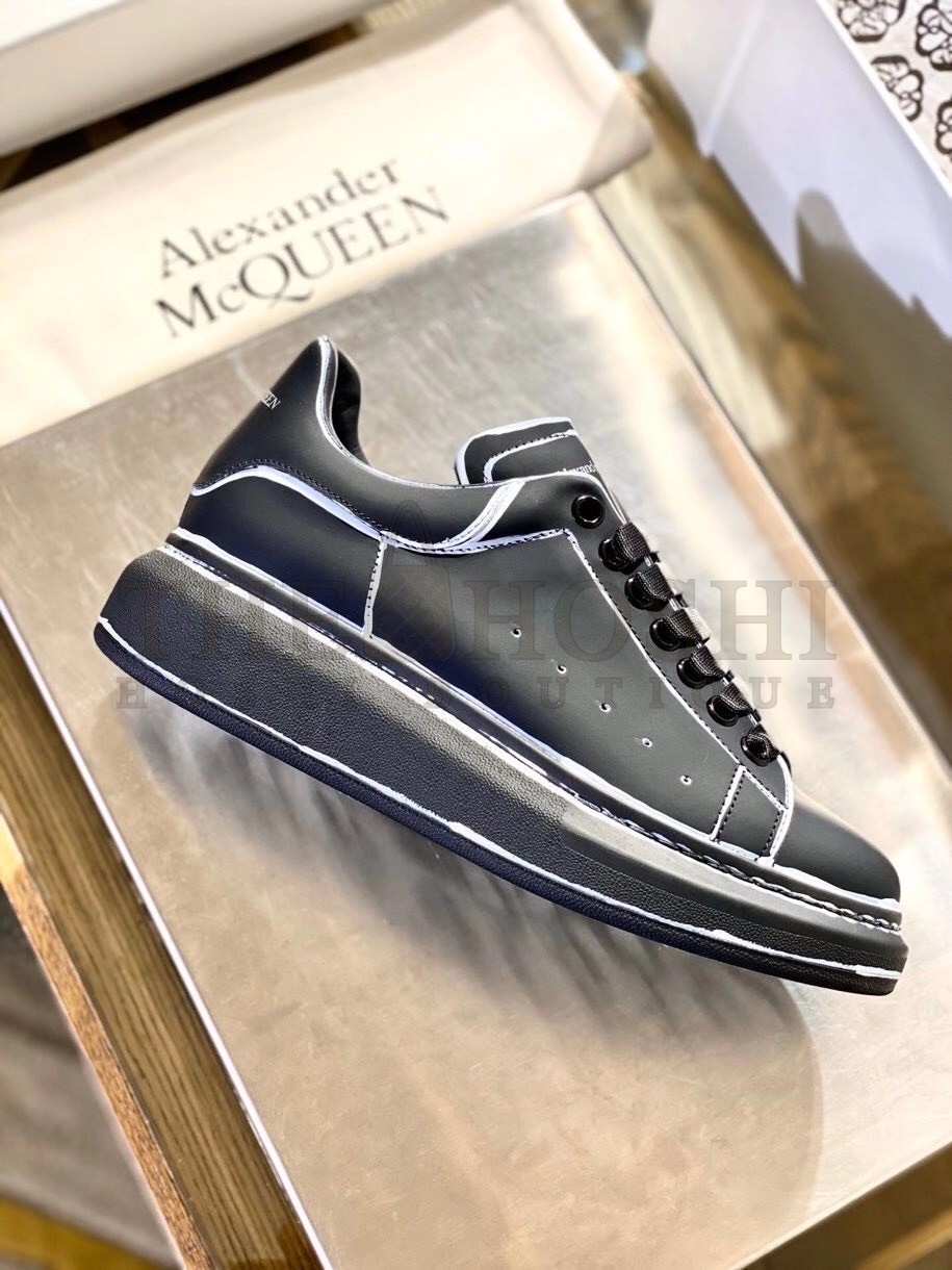 A1exa*der Mcqv*en Men