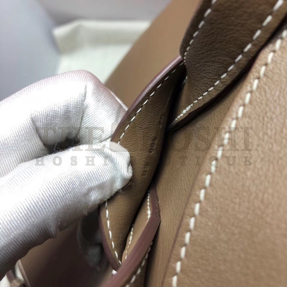 H**me5 GR24 Backpack In Taupe Swift Calfskin Master Quality