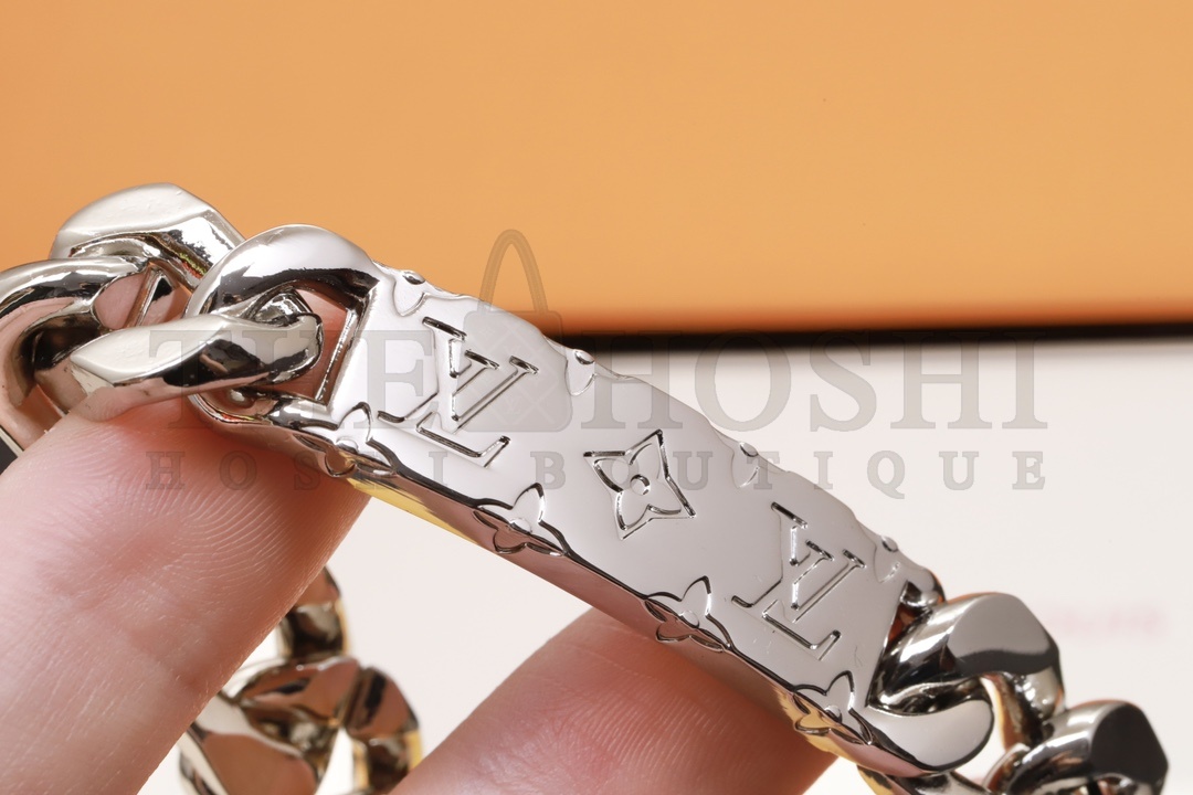 LV Bracelet Master Quality