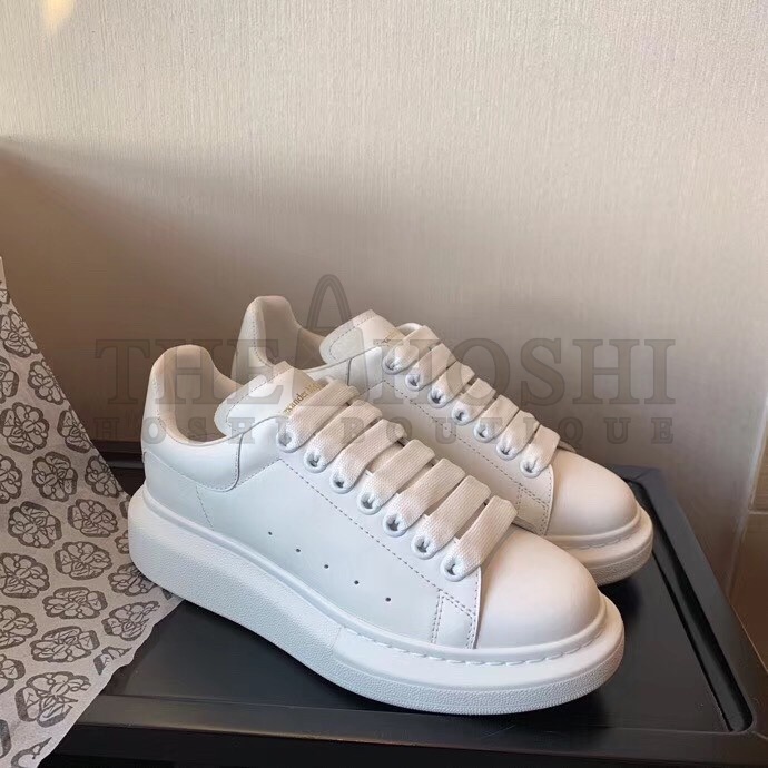 A1exa*der Mcqv*en Women