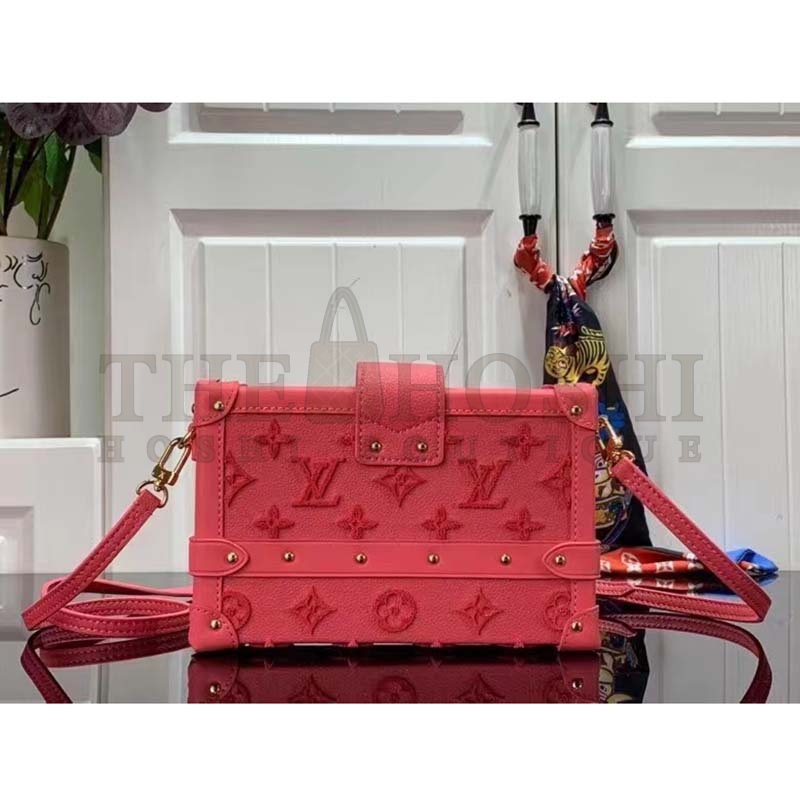 L0vis Vvtt0n LV Women Petite Malle Handbag Fluo Pink Tufted Grained Calfskin Leather Master Quality