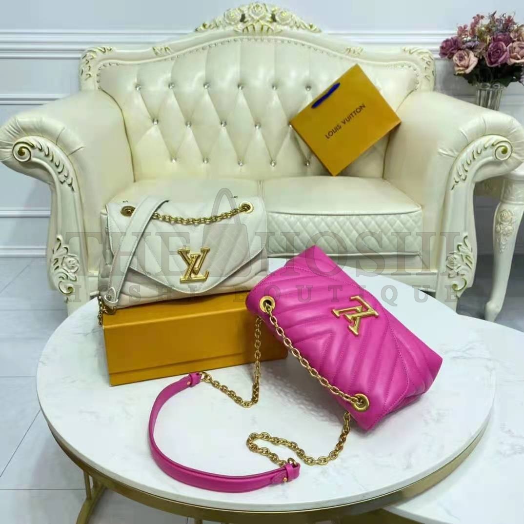 L0vis Vvtt0n LV Women New Wave Chain Bag Handbag Agathe Pink Smooth Cowhide Leather Master Quality