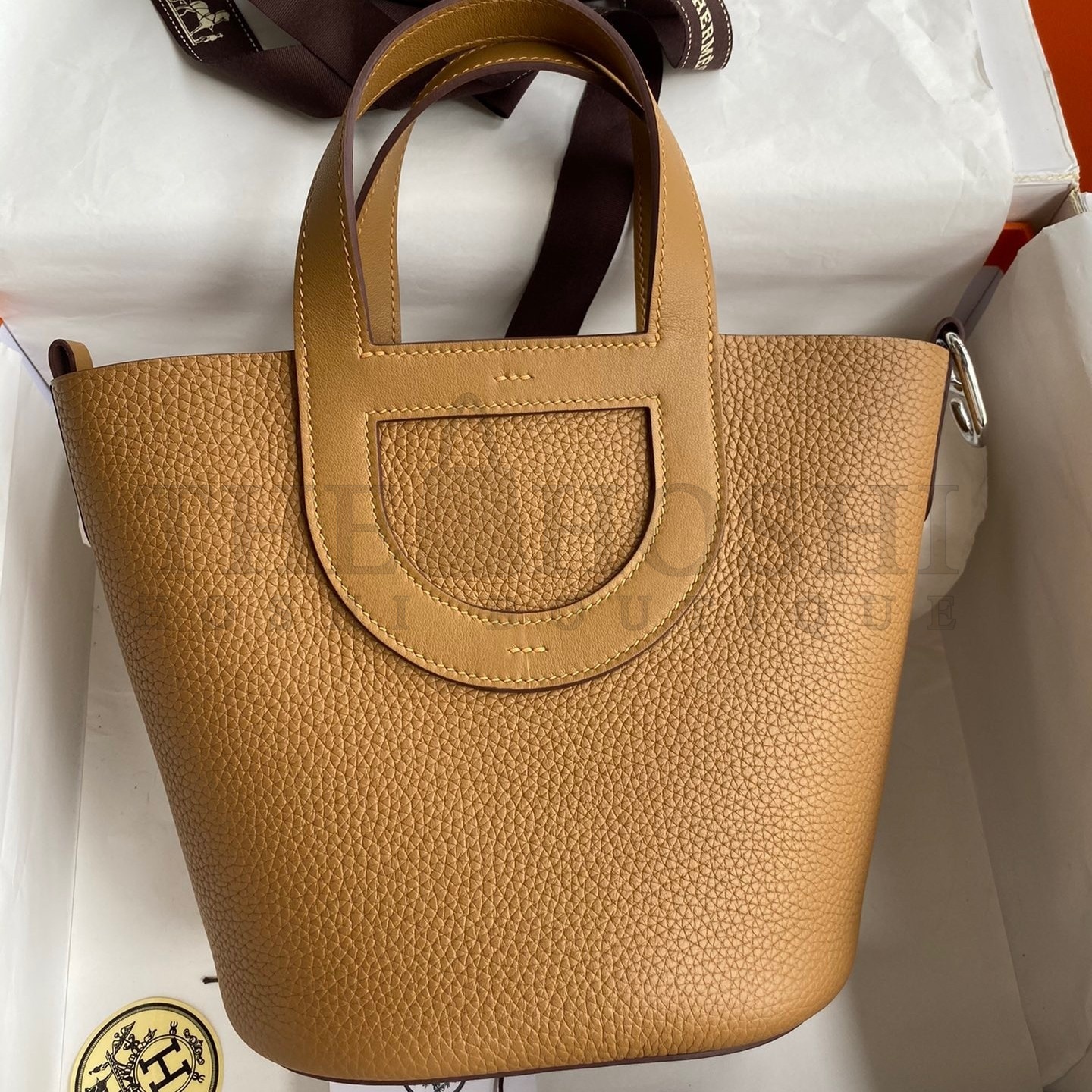 H**me5 In The Loop 18 Handmade Bag in Biscuit Clemence Leather Master Quality