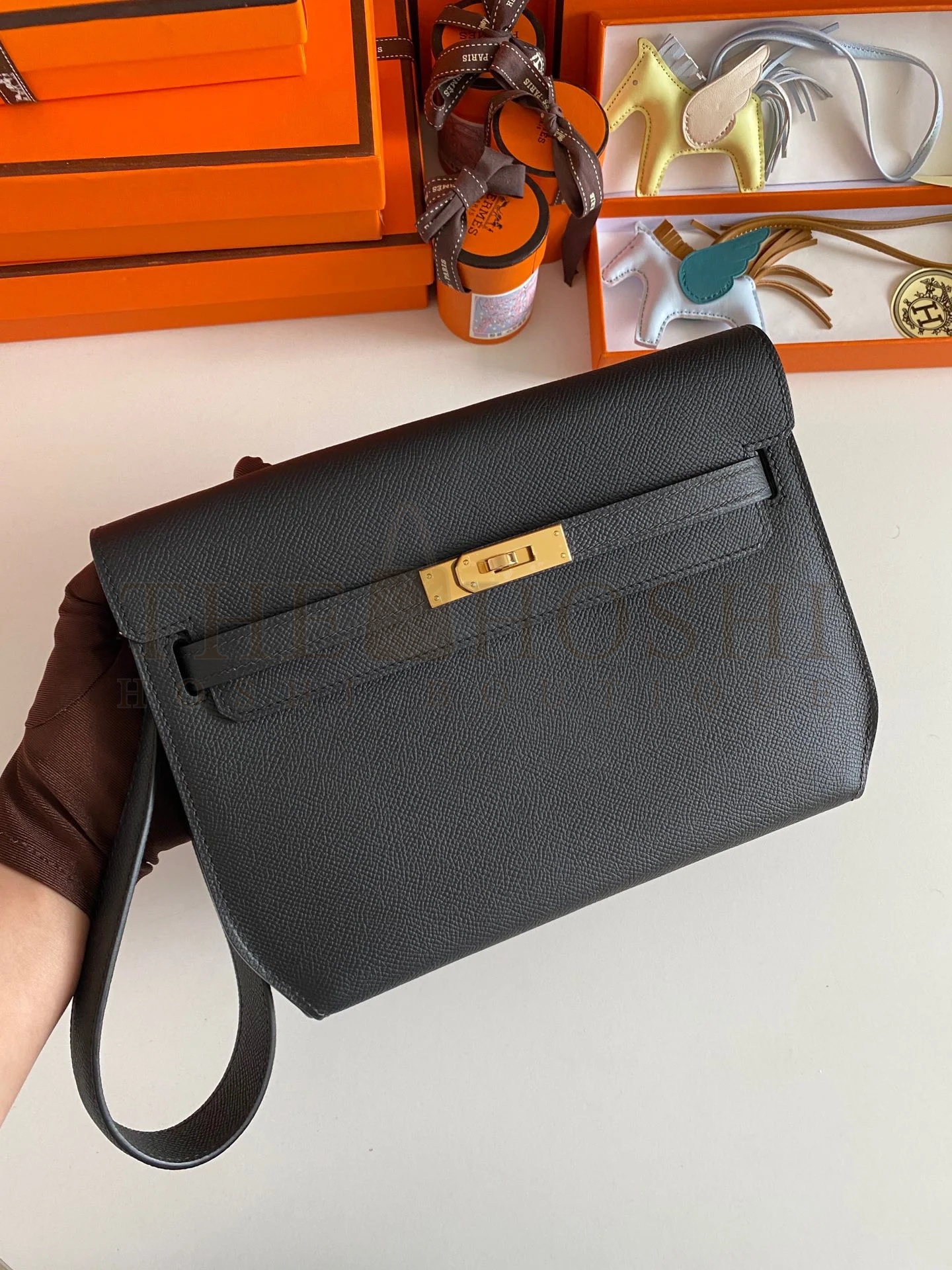 H**me5 Kelly Depeches 25 Pouch in Black Epsom Calfskin Master Quality