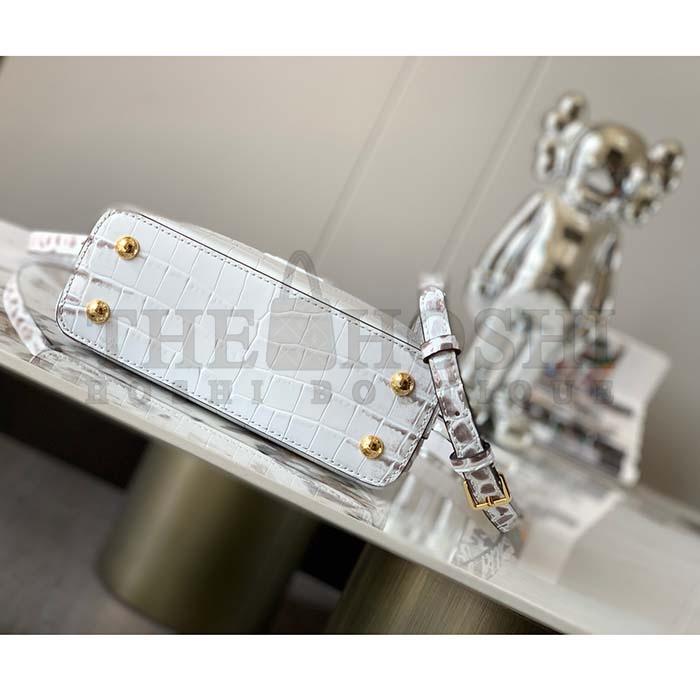 L0vis Vvtt0n LV Women Capucines Mini Handbag Beige Brown Brilliant Crocodilien Leather Master Quality