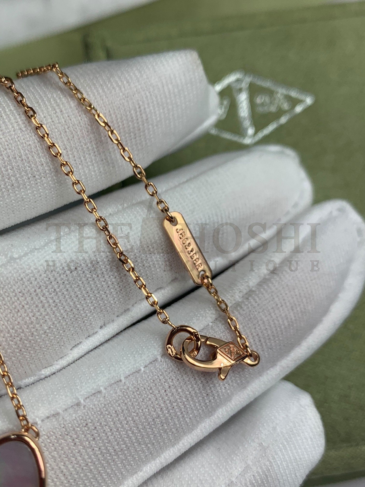 V*n Cl**f & Arpels Large Butterfly Necklace with D1am0nds, Two Butterfly pendant Master Quality