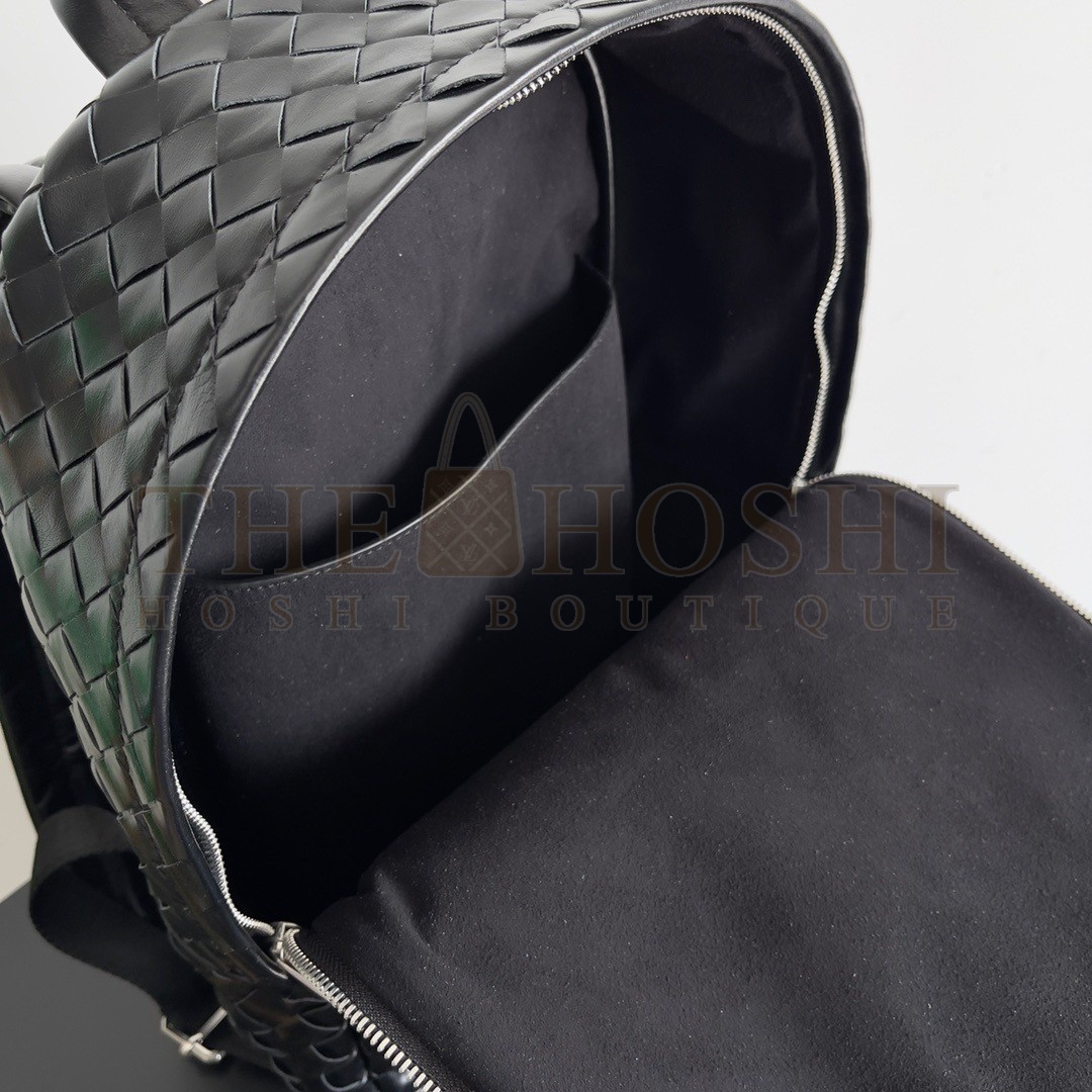 B0tt*ga Ven*ta Small Backpack In Black Intrecciato Calfskin Master Quality