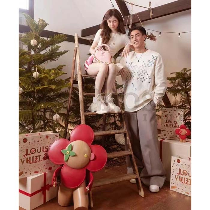 L0vis Vvtt0n LV Women Capucines Mini Handbag Jasmine Pink Taurillon Leather Master Quality