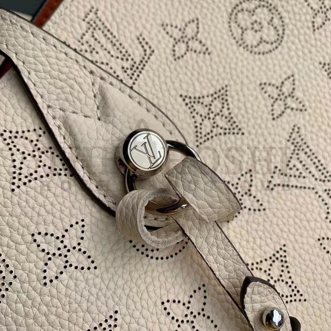 L0vis Vvtt0n LV Women Blossom MM Tote Bag Beige Mahina Perforated Calfskin Leather Master Quality