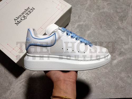 A1exa*der Mcqv*en Sole Leather Sneakers White/White/Light Blue Master Quality