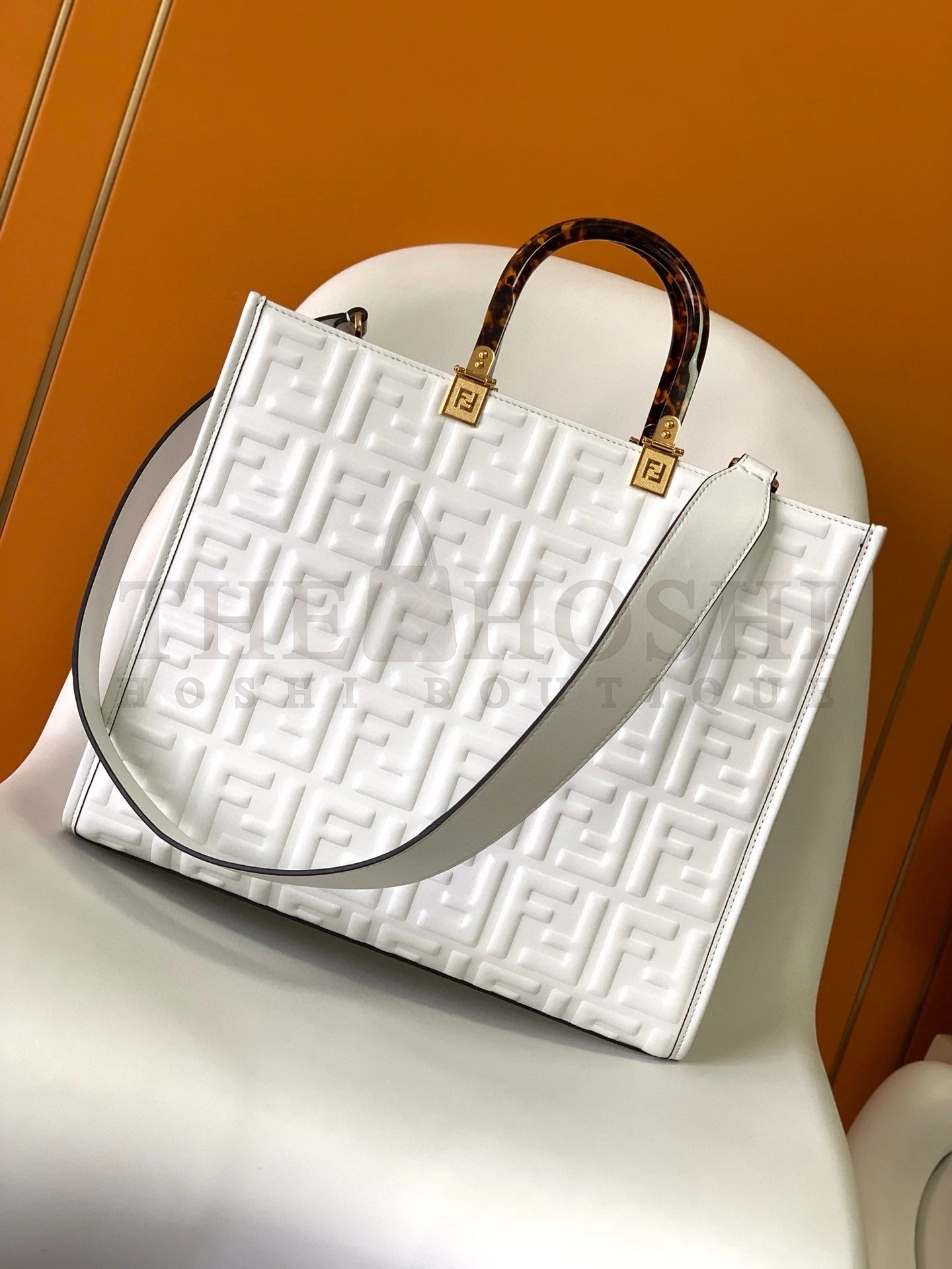 F**di Sunshine Medium Tote Bag In White FF Calfskin Master Quality