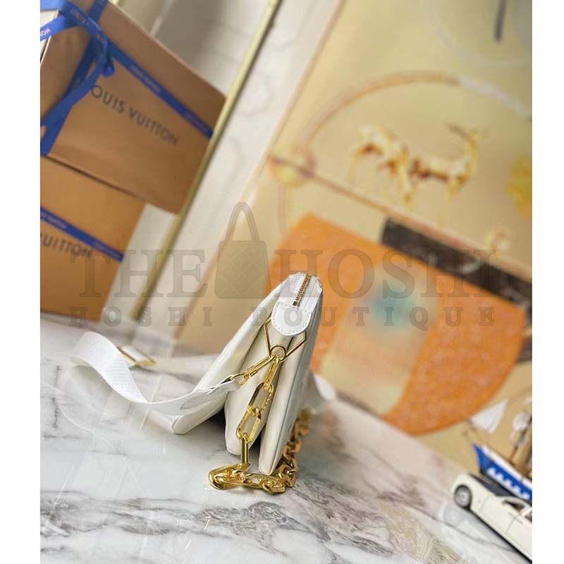L0vis Vvtt0n LV Women Coussin PM Handbag White Lambskin Leather Zip Closure Master Quality