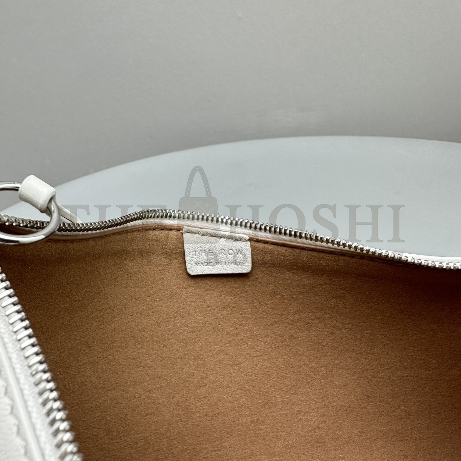 The R0w TR Half Moon Shoulder Bag 20x6x35.5cm Master Quality