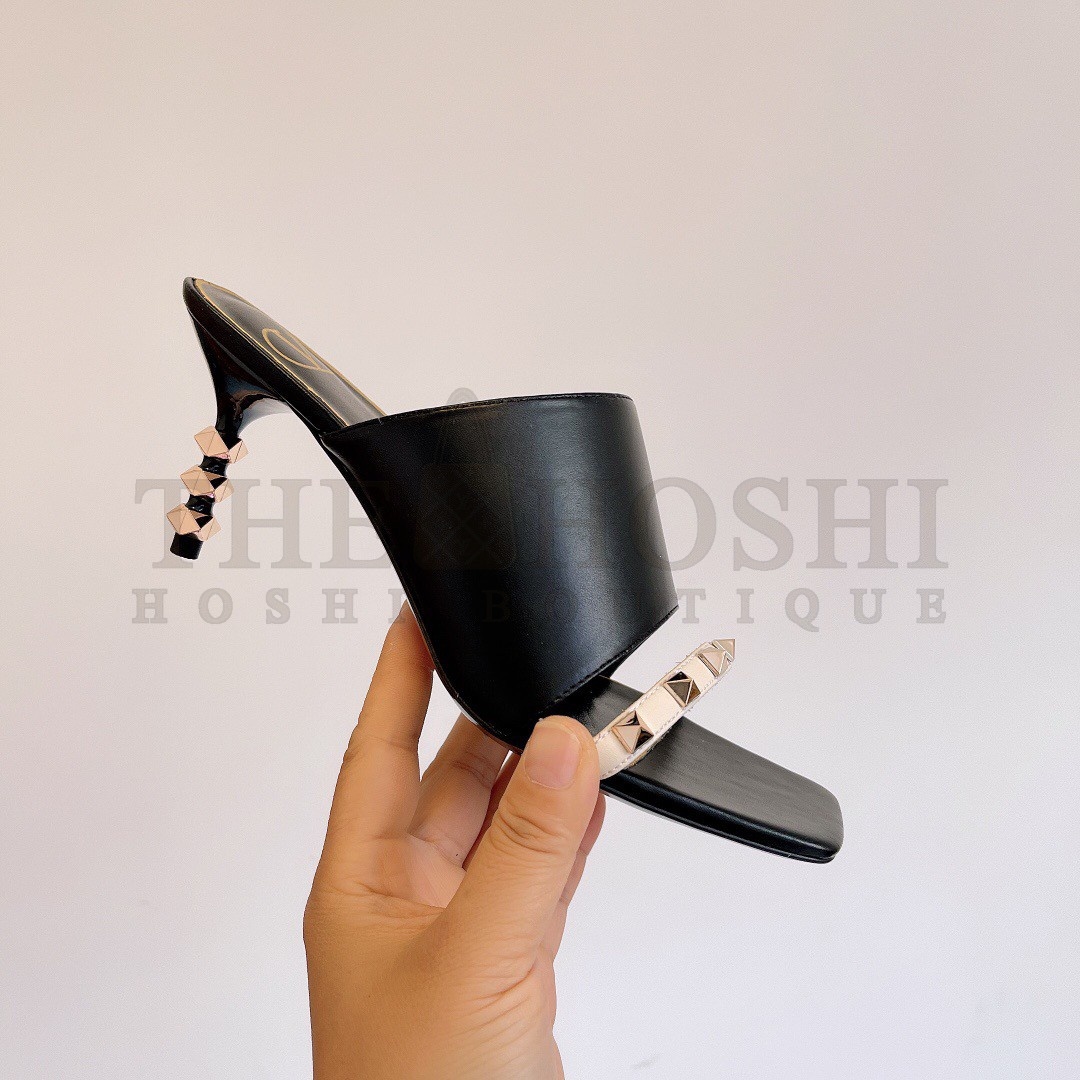 Va1e*ntin0 Black Rockstud Slide Sandals With Sculpted Heel Master Quality