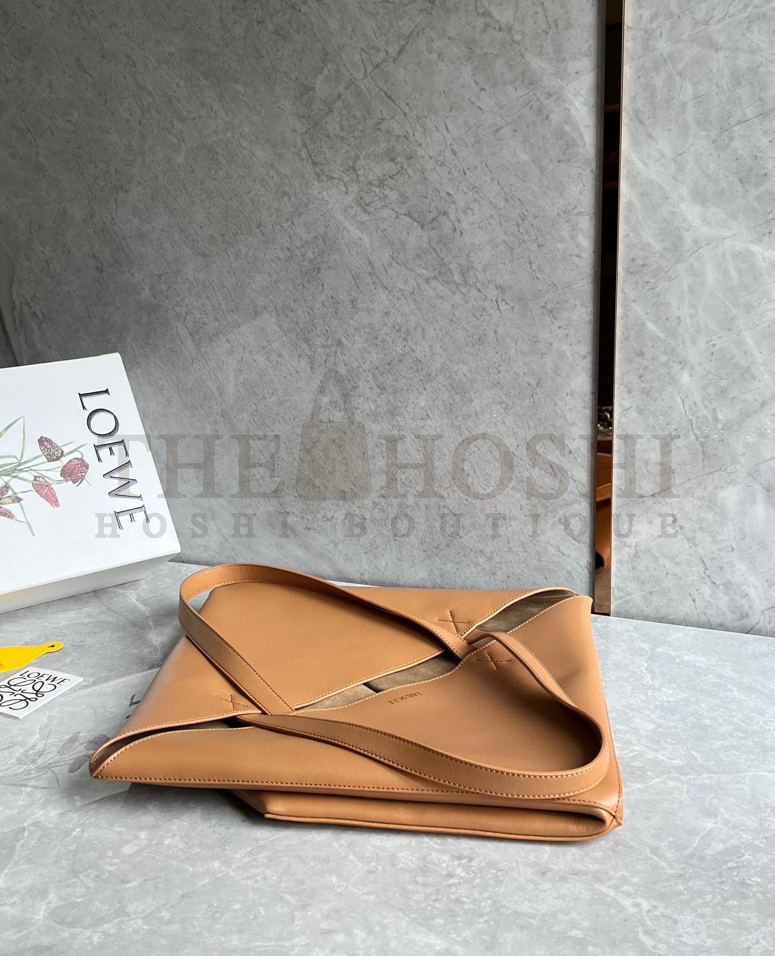 L0ew* Large Puzzle Fold Tote Bag in Tan Calfskin Master Quality