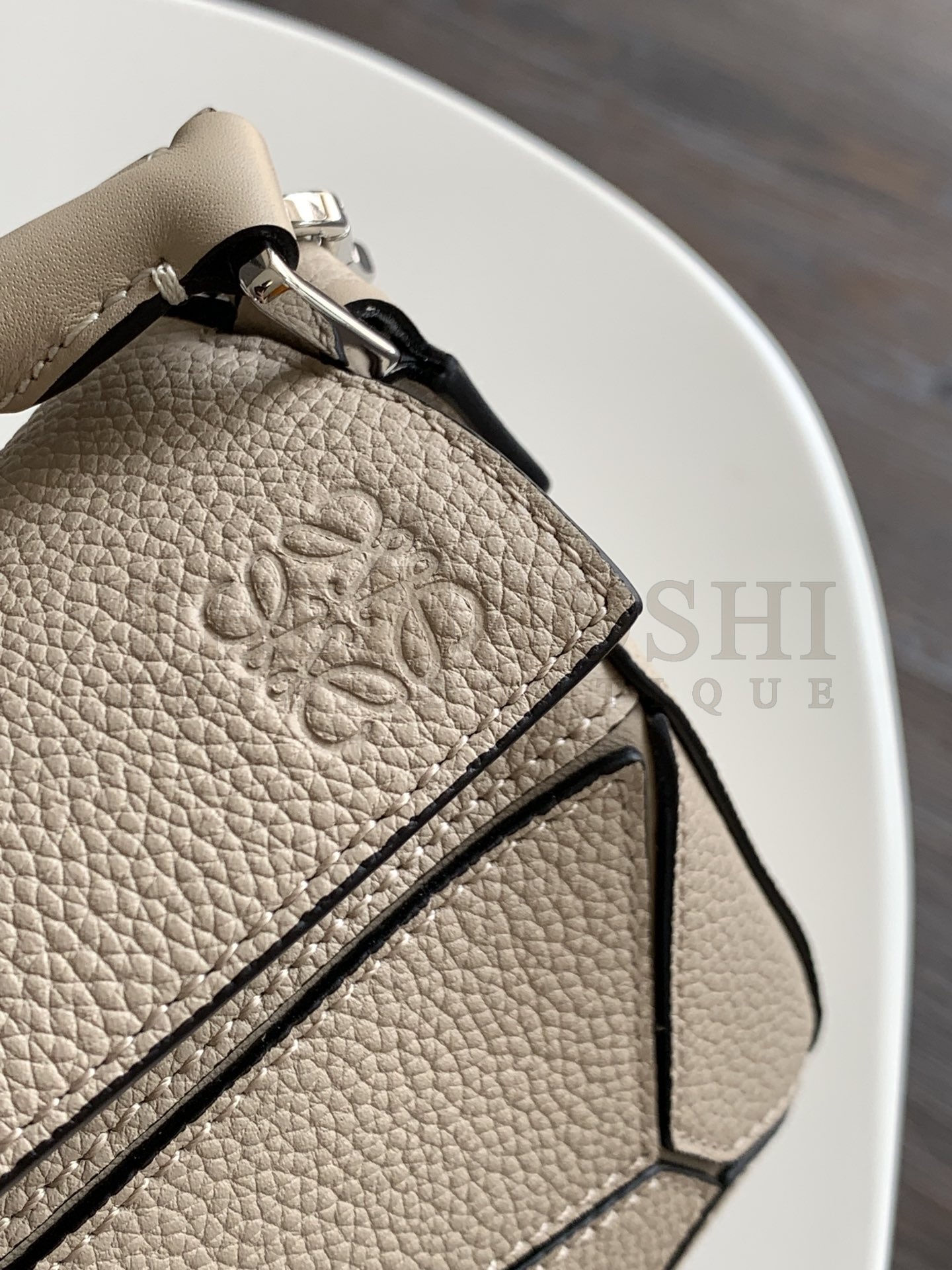 L0ew* Mini Puzzle bag in soft grained calfskin Master Quality