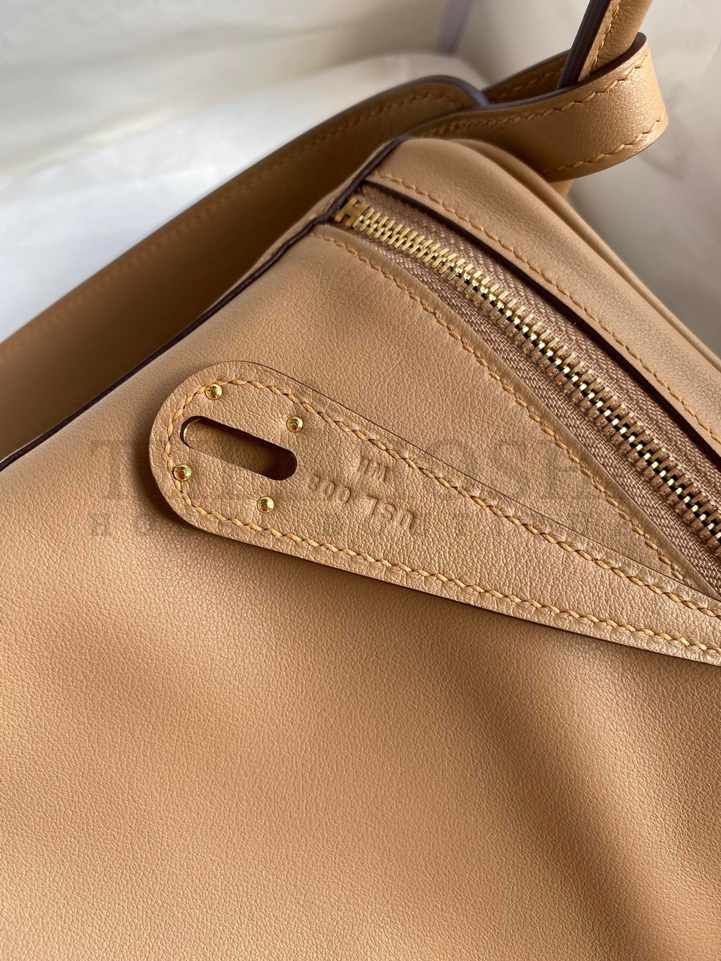 H**me5 Lindy 26 Handmade Bag In Chai Swift Calfskin Master Quality