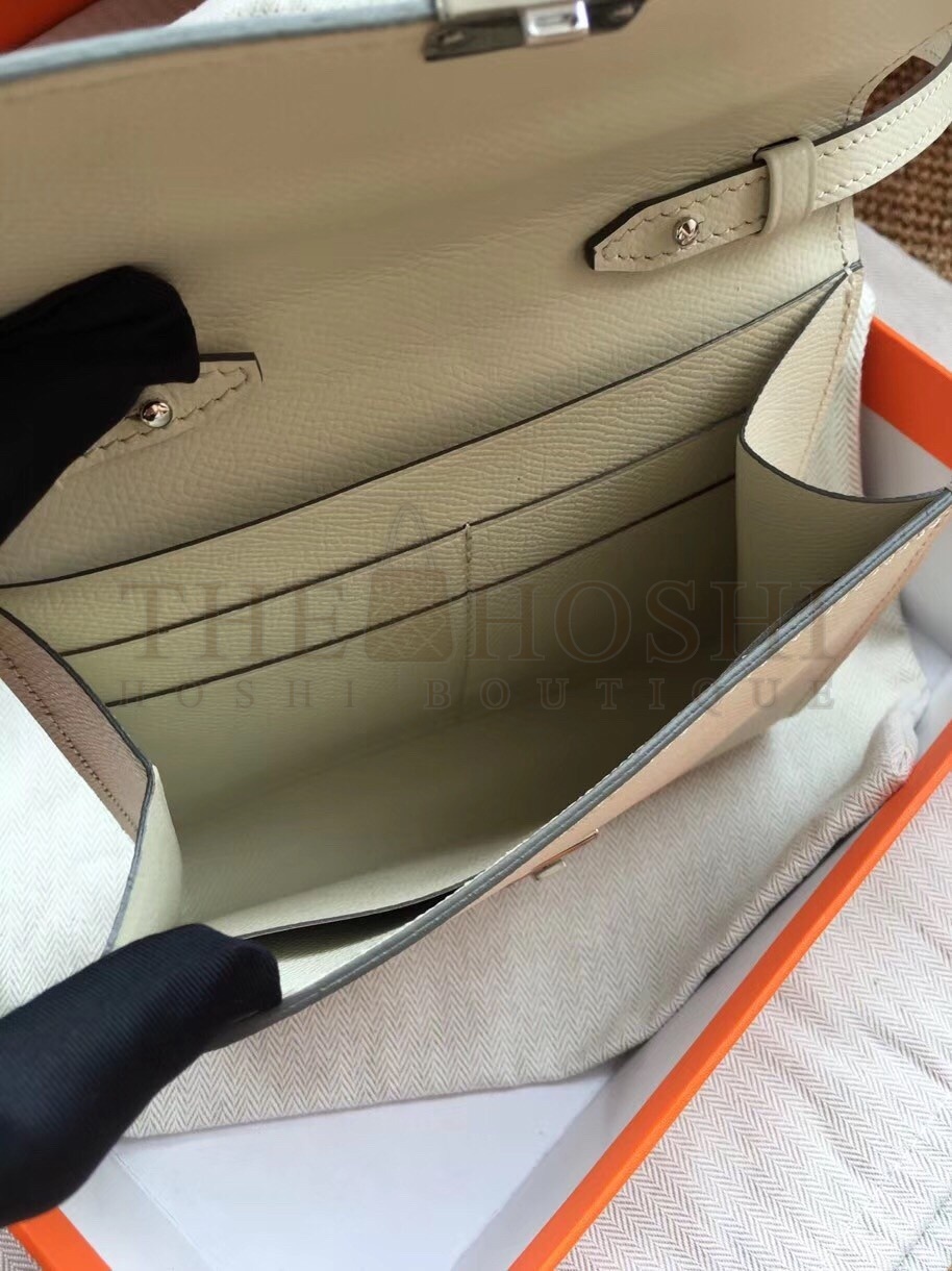 H**me5 White Clic 16 Wallet With Strap Master Quality