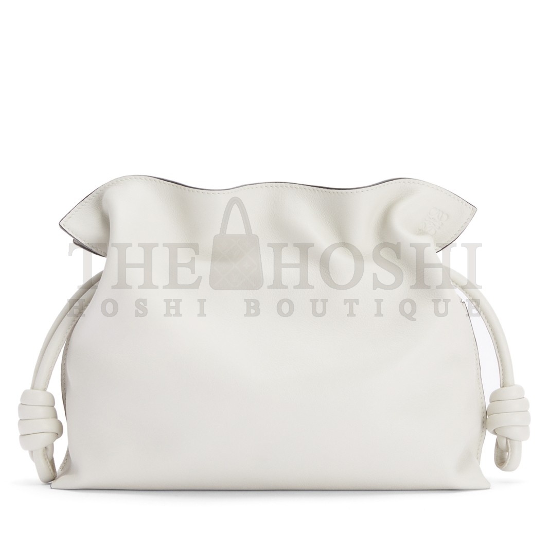 L0ew* Flamenco Clutch Bag In White Calfskin Master Quality