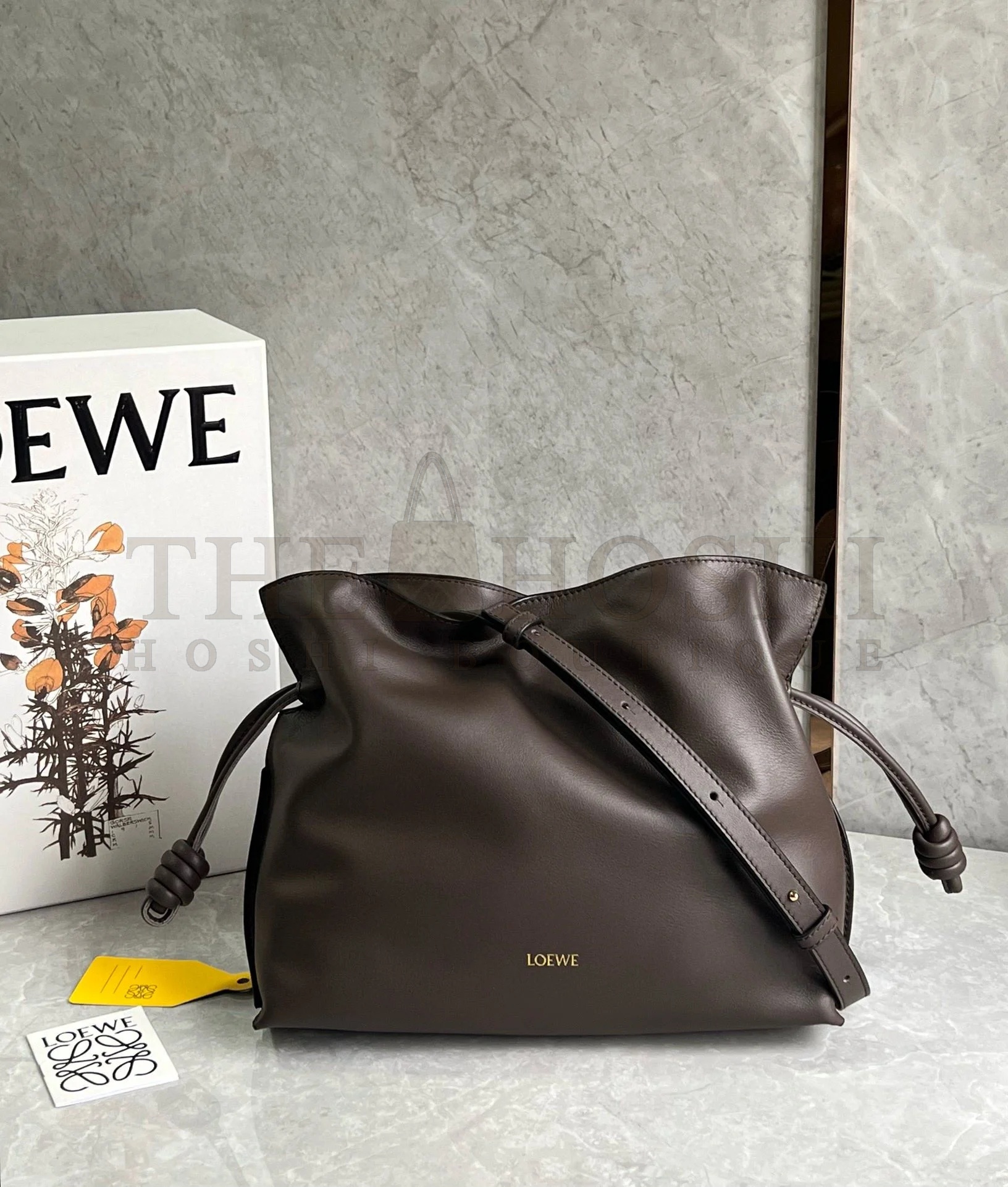 L0ew* Flamenco Clutch Bag in Chocolate Nappa Calfskin size：30cm Master Quality