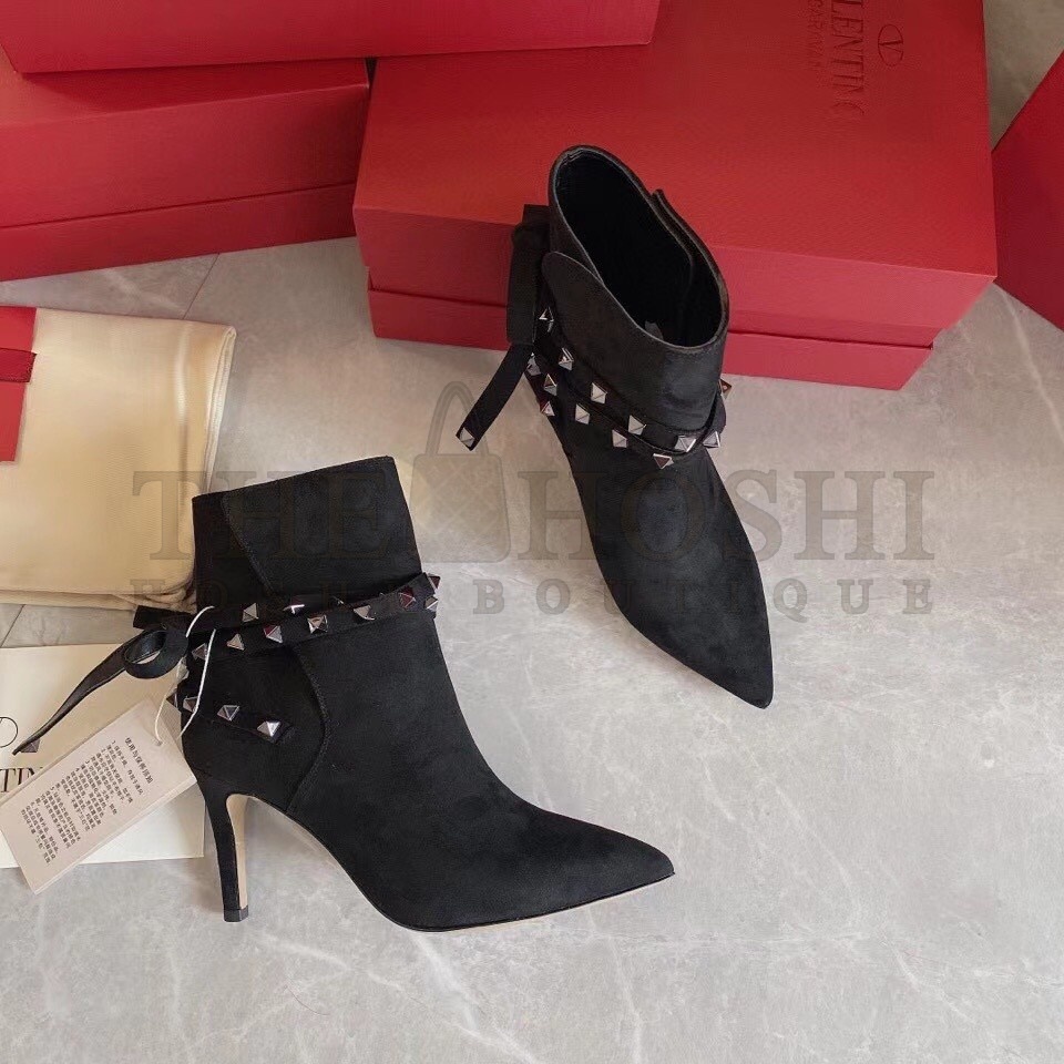 Va1e*ntin0 Rockstud Flair Ankle Boots 85 MM In Black Suede Master Quality