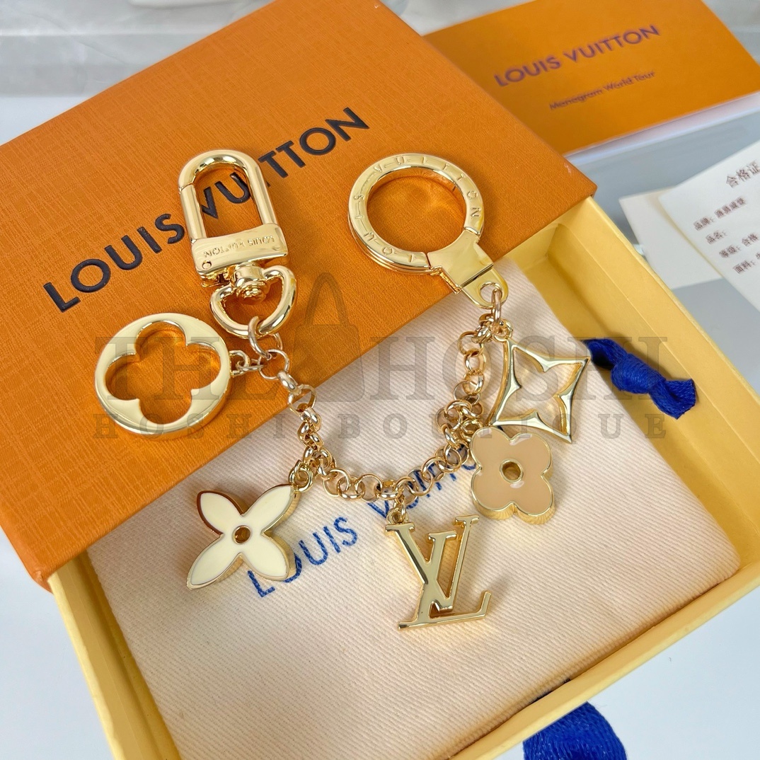 L0vis Vvtt0n LV Spring Street Chain Keychain Gold Monogram Charm Master Quality