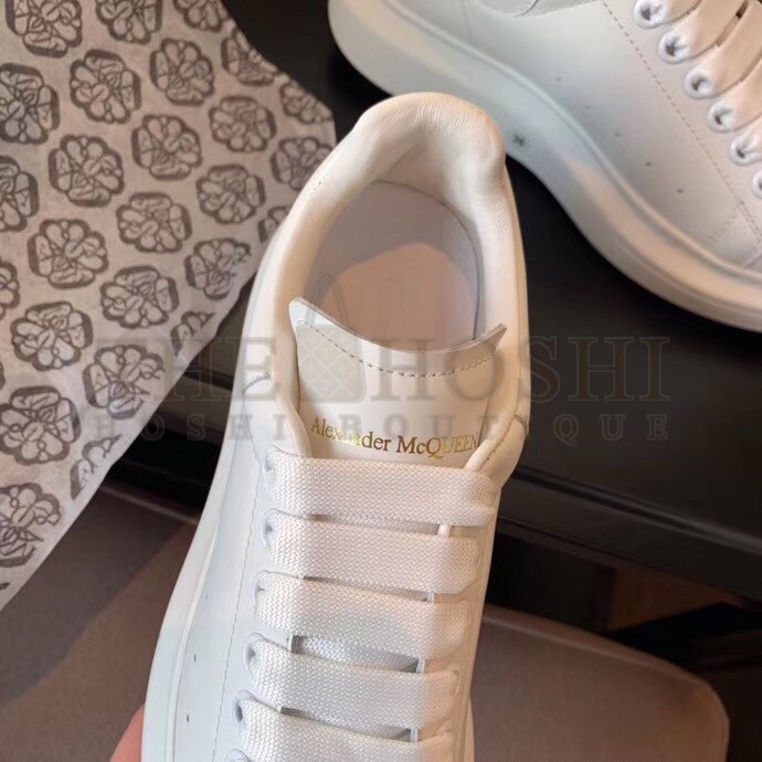 A1exa*der Mcqv*en Women