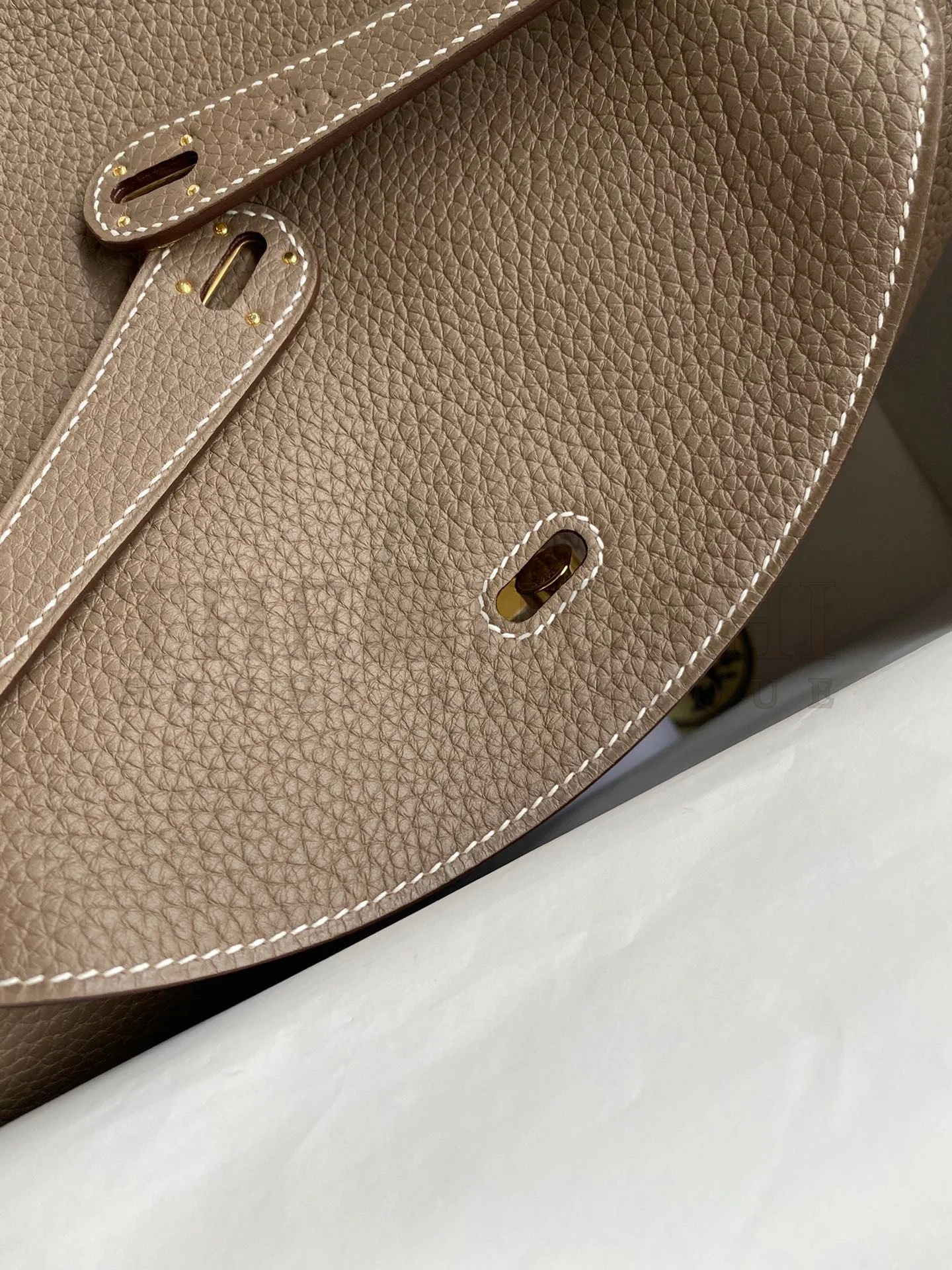 H**me5 Lindy 30 Handmade Bag In Taupe Clemence Leather Master Quality